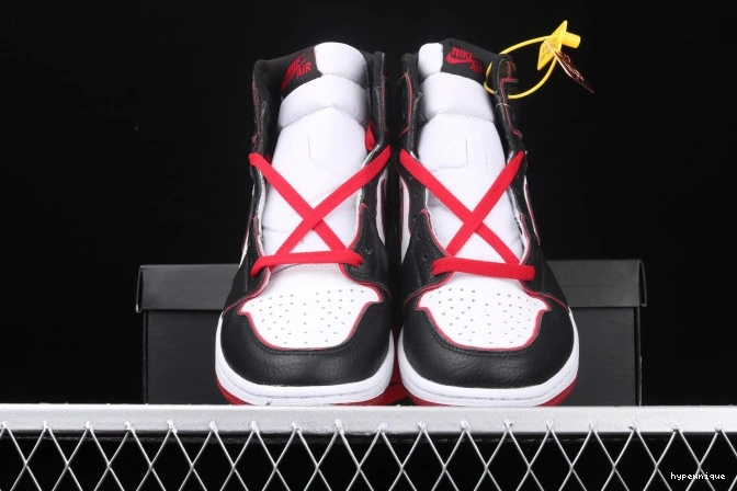 HYPE 555088-062 Air Jordan High Bloodline 1 OG 0731